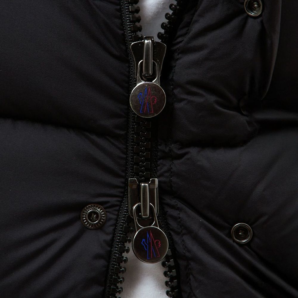 モンクレール メンズ ダウンベスト MONCLER TIB 4335005 68950