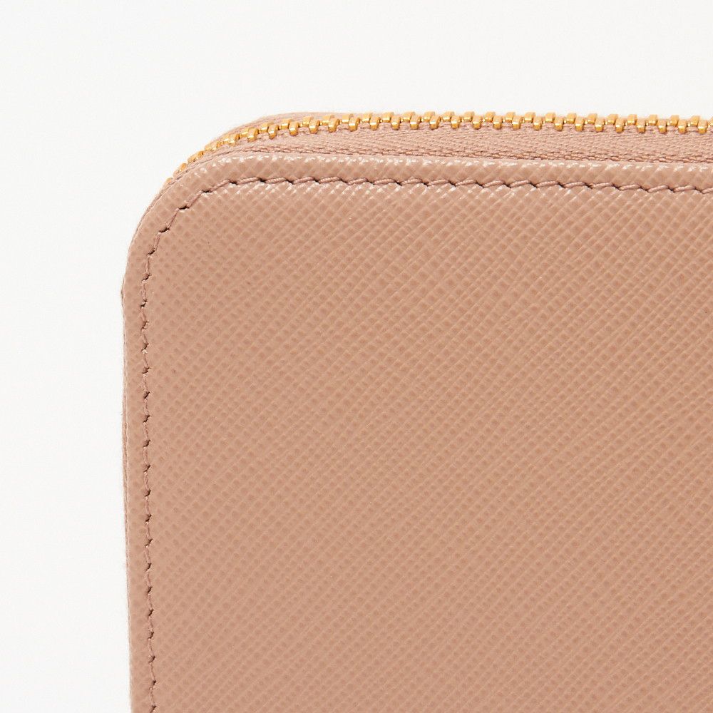 プラダ 長財布 【SAFFIANO TRAIANGOLO：サフィアーノトライアングル】 1ML506 QHH ベージュ系（F0236 CIPRIA） PRADA