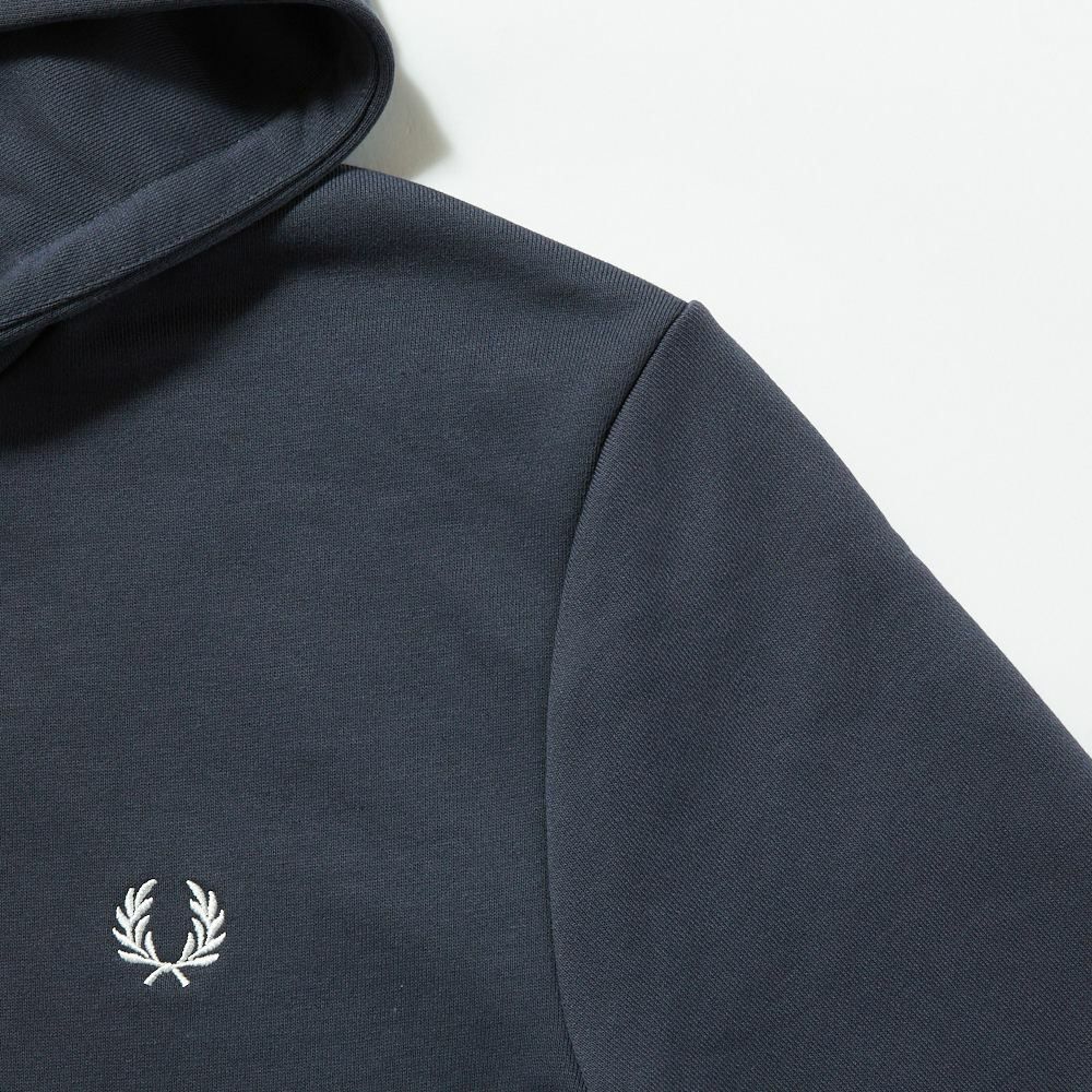 フレッドペリー ワンポイントロゴ パーカー Tipped Hooded Sweatshirt M2643 FRED PERRY