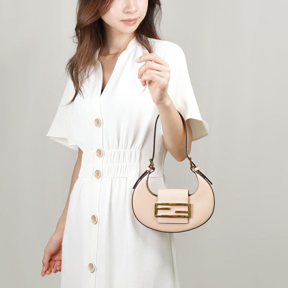 【価格見直しました】フェンディ FENDI ショルダーバッグ 【フェンディ クッキー】 8BS065 AAIW ピンク系(F14N1 PALE PINK)