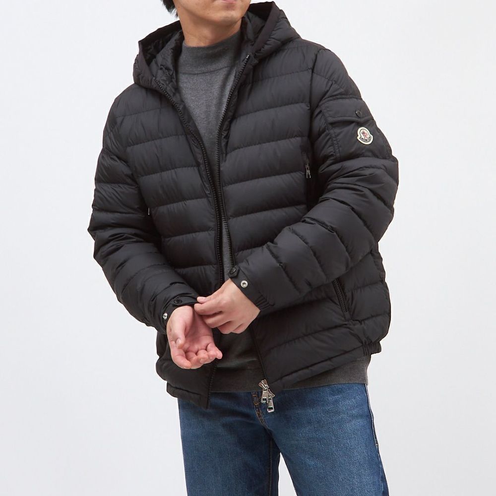 モンクレール MONCLER メンズ ライトダウンジャケット 【GALION】 1A000 27 M1592