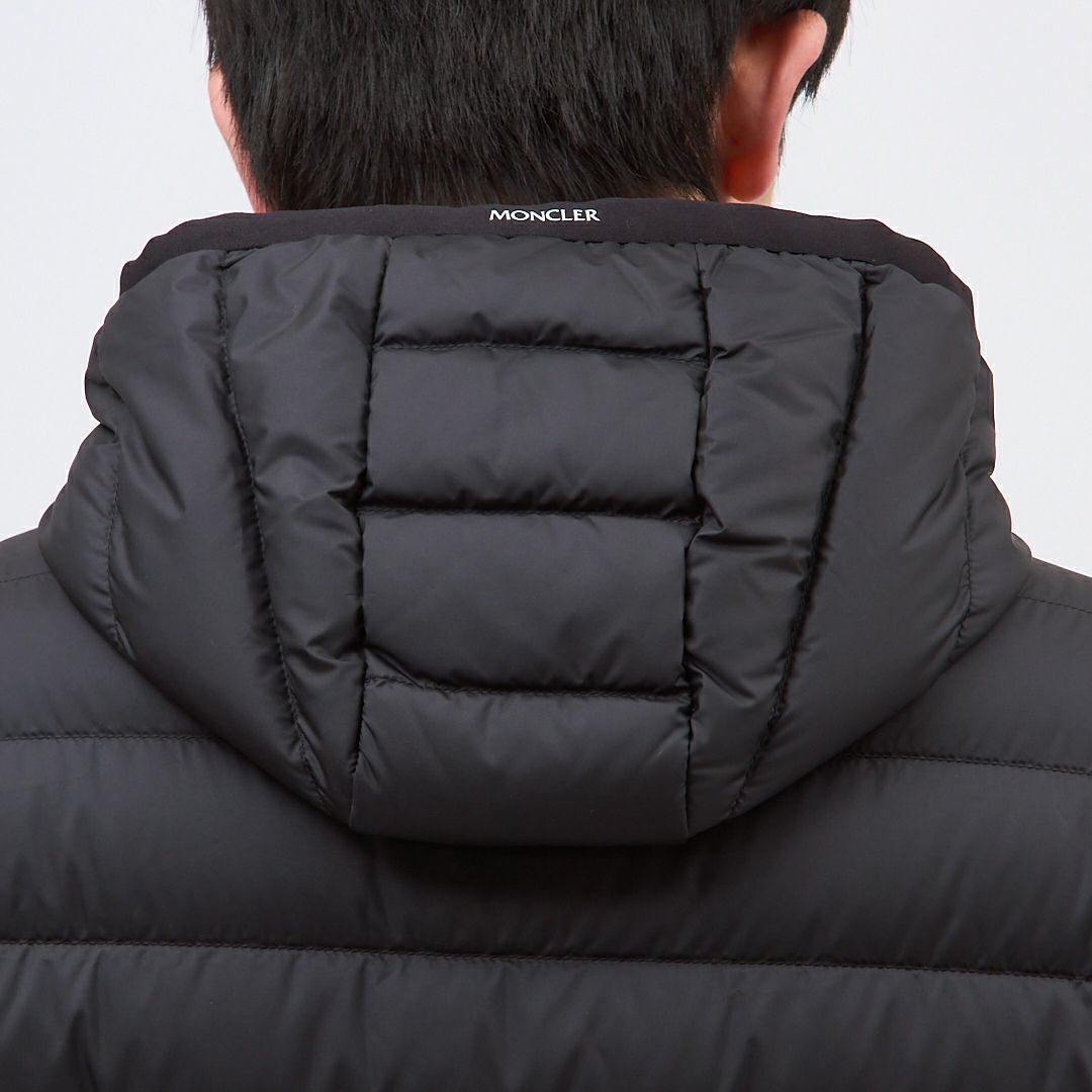 モンクレール MONCLER メンズ ライトダウンジャケット 【GALION】 1A000 27 M1592