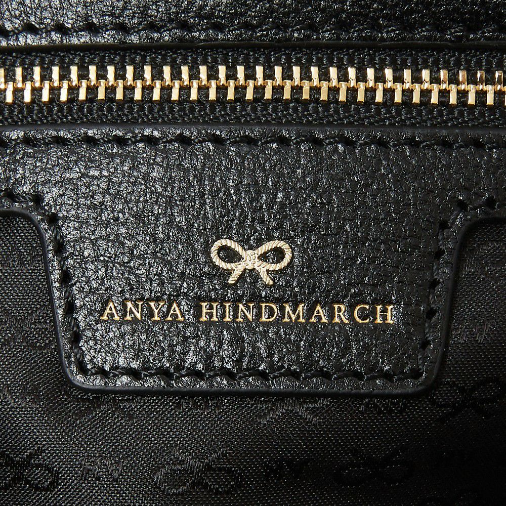 アニヤハインドマーチ ANYA HINDMARCH ポーチ LABELLED 152884 ブラック(BLACK)