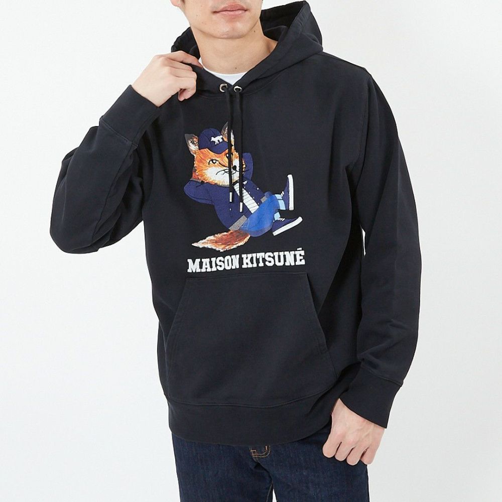 メゾンキツネ MAISON KITSUNE メンズ パーカー DRESSED FOX PRINT JM00332KM0001 P199 BLACK