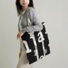 マリメッコ MARIMEKKO トートバッグ CARRIER MIDI MARIMERKKI 92251 ブラック 【ゆうパケ可】【同梱不可】【ギフト不可】【RSL】