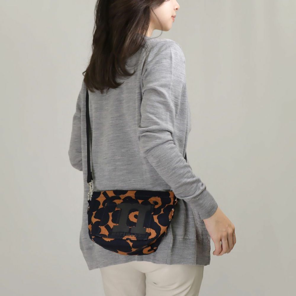 マリメッコ MARIMEKKO ショルダーバッグ MONO MINI UNIKKO 92443 【ゆうパケ可】【同梱不可】【ギフト不可】【RSL】