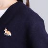 メゾンキツネ MAISON KITSUNE レディース カーディガン Vネックカーディガン ベイビーフォックスボクシーカーディガン LW00507KT1006 グレー