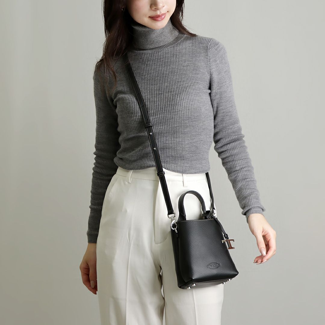 トッズ TOD'S 2WAYバッグ APA P. TELEFONO PENDENTE T MICRO XBWAPAT9000 QRI B999 ブラック