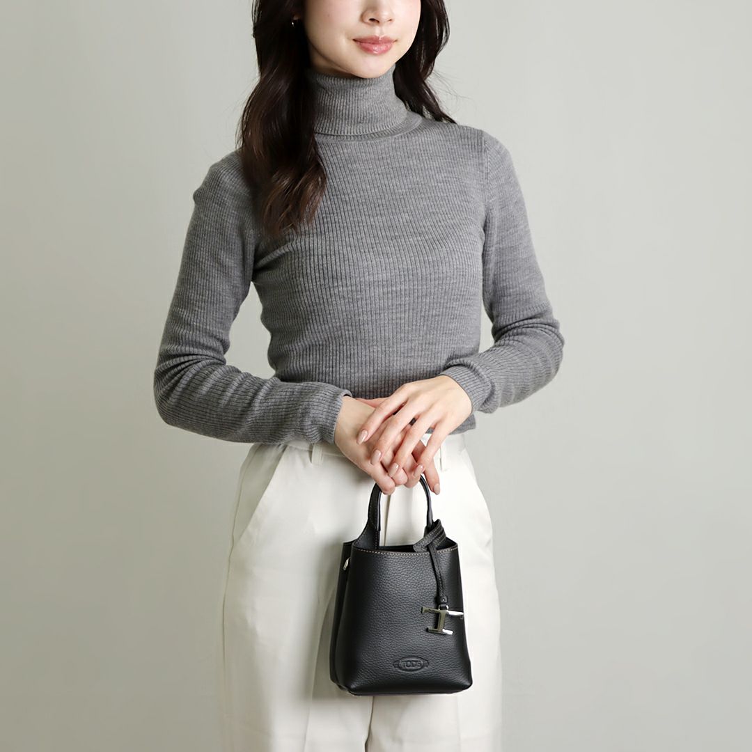 トッズ TOD'S 2WAYバッグ APA P. TELEFONO PENDENTE T MICRO XBWAPAT9000 QRI B999 ブラック