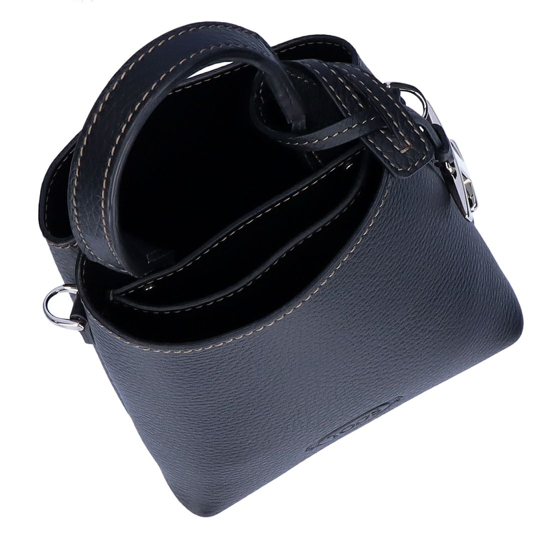 トッズ TOD'S 2WAYバッグ APA P. TELEFONO PENDENTE T MICRO XBWAPAT9000 QRI B999 ブラック