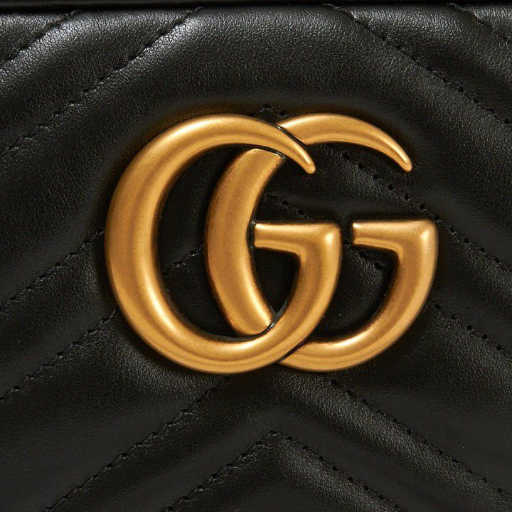 グッチ GUCCI バッグ ショルダーバッグ 【GGマーモント：GG MARMONT 2.0】 447632 DTD1T ブラック（1000）
