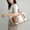 アニヤハインドマーチ ANYA HINDMARCH トートバッグ トート インフライトトート 191890 (5050925191890) CHALK/COGNAC