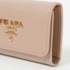 プラダ キーケース 【SAFFIANO METAL】 1PG004 QWA ベージュ系(F0236 CIPRIA) PRADA 【お取り寄せ】