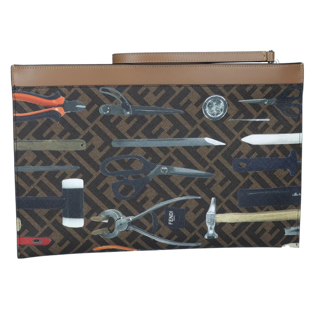 フェンディ FENDI クラッチバッグ FFフラット スリムクラッチ 7N0134 ARAP-F1NVY TBMR+MLC+SAND+P ブラウン