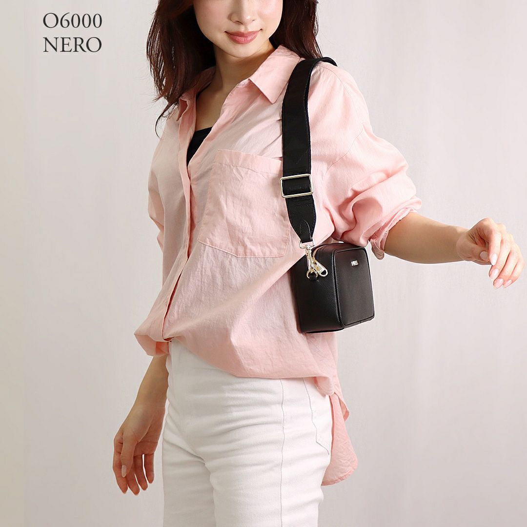 フルラ FURLA ショルダーバッグ CLASSIC WE00600