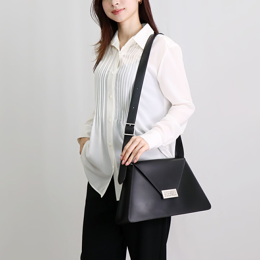 ショルダーバッグ バッグ MM6 JAPANESE CROSSBODY BAG レディース 