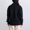 メゾンキツネ MAISON KITSUNE メンズ レディース スウェットトレーナー コンフォート ハーフジップ スウェットシャツ フォックスヘッド パッチ MM00314KM0001 P199 BLACK