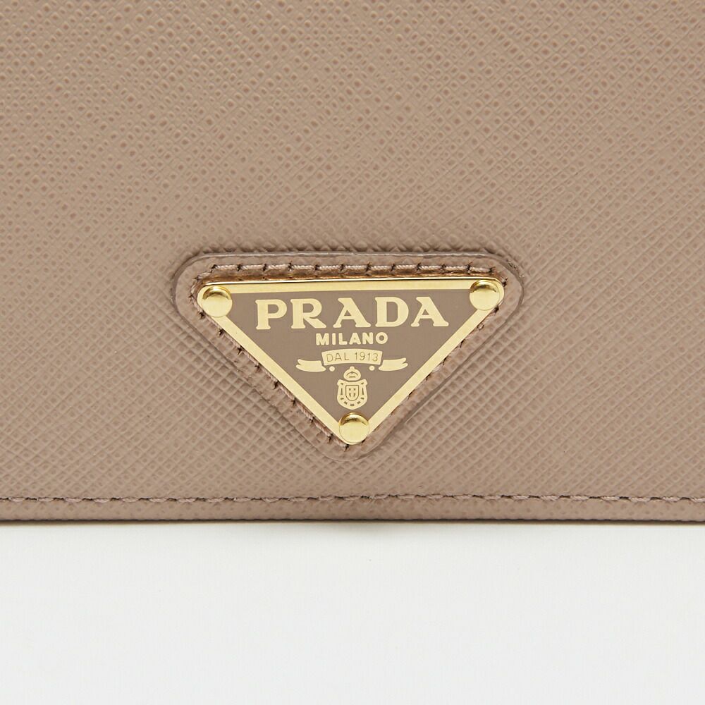 プラダ 折財布 【SAFFIANO TRIANG：サフィアーノトライアングル】 1MV204 QHH ベージュ系(F0236 CIPRIA) PRADA