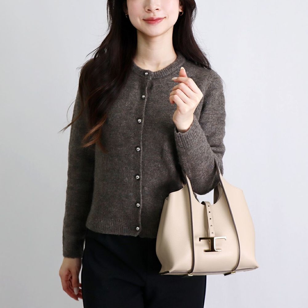 トッズ TODS 2WAYバッグ レザーショッピングバッグ ミニ Tタイムレス XBWTSBA9100 Q8E C600 ライトベージュ