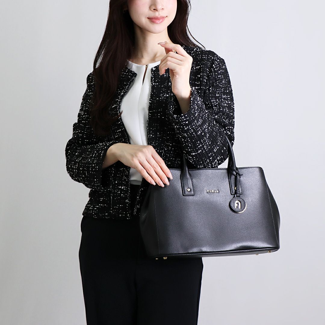 フルラ FURLA 2WAYバッグ CLASSIC WB01286 ARE000 O6000