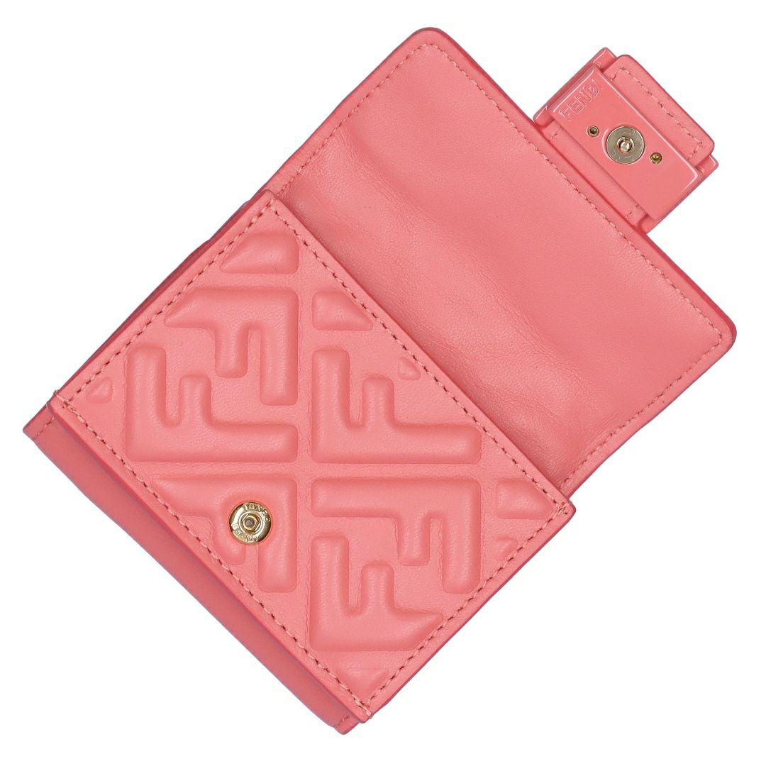 フェンディ FENDI 折財布 三つ折り財布 BAGUETTE バゲット 8M0395 AQES F1PJ7 ROSA FFモチーフ マイクロ 【お取り寄せ】