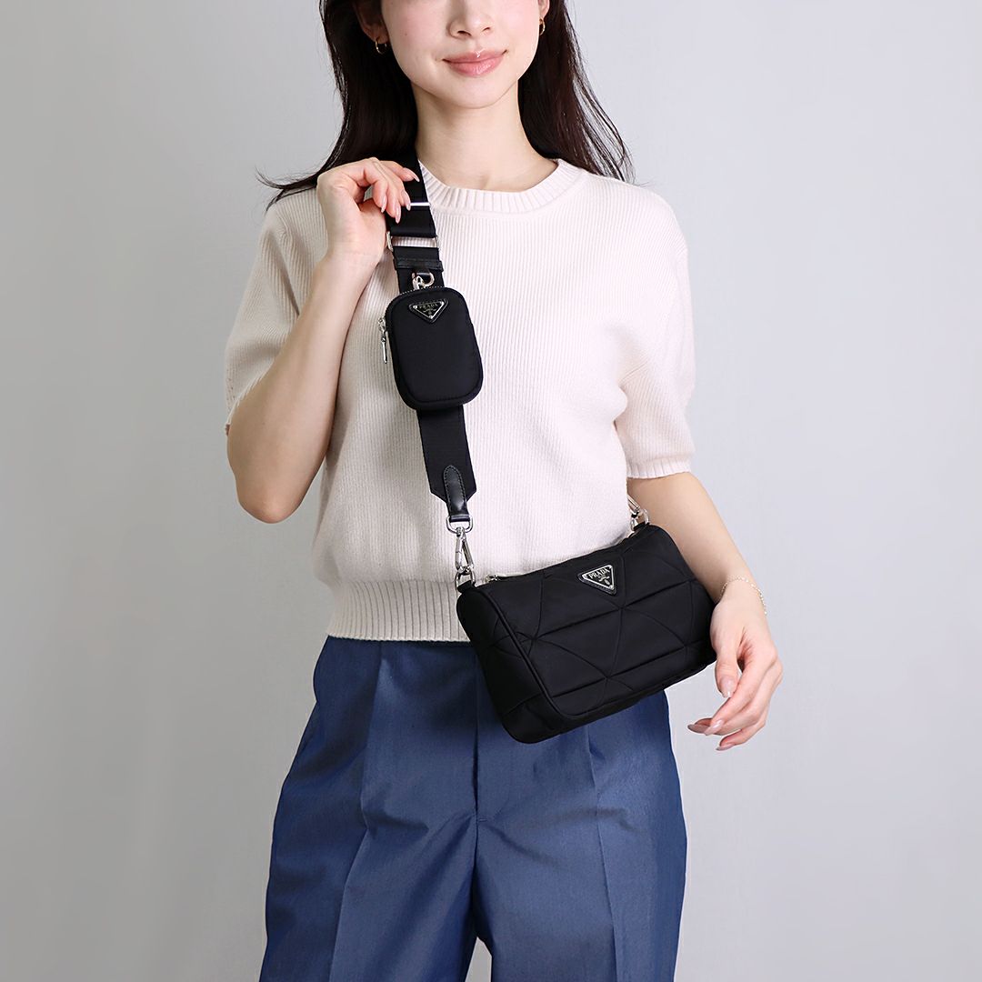 美品 PRADA ブラック ループタイ エナメル 定価7万円（PRADA United 
