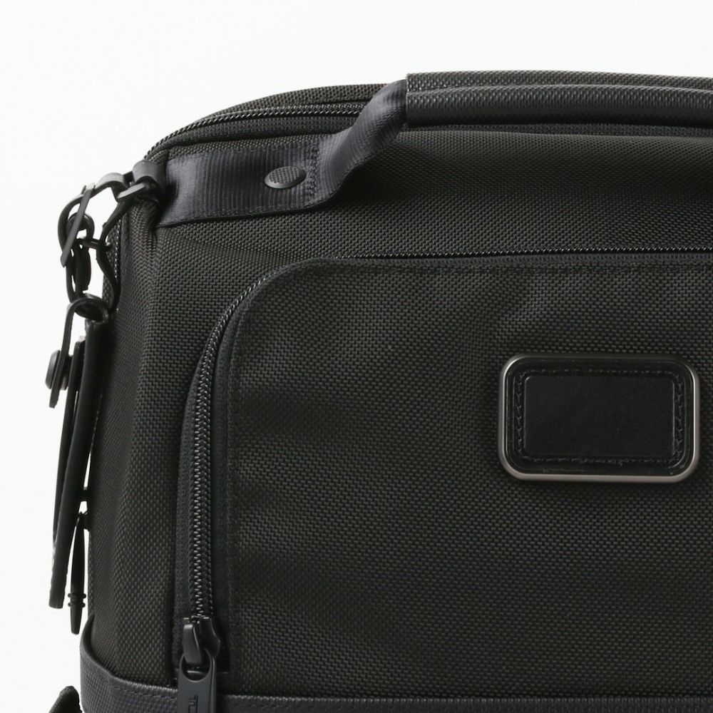 トゥミ TUMI バッグ リュックサック 【ALPHA 3】 SLIM SOLUTIONS BRIEF PACK 2603177 ブラック(BLACK)
