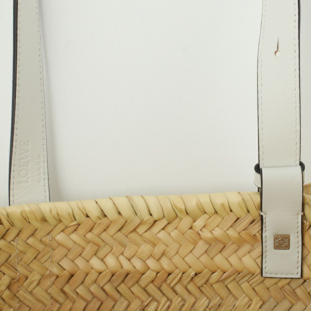 ロエベ かごバッグ バスケットバッグ A223S92X04 ホワイト系(2163 NATURAL/WHITE) LOEWE