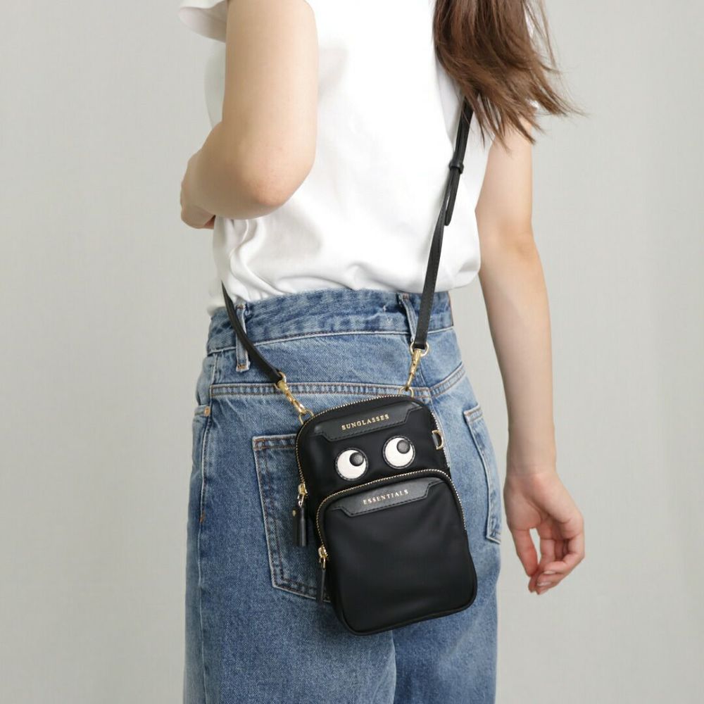 アニヤハインドマーチ ANYA HINDMARCH ショルダーバッグ EYES
