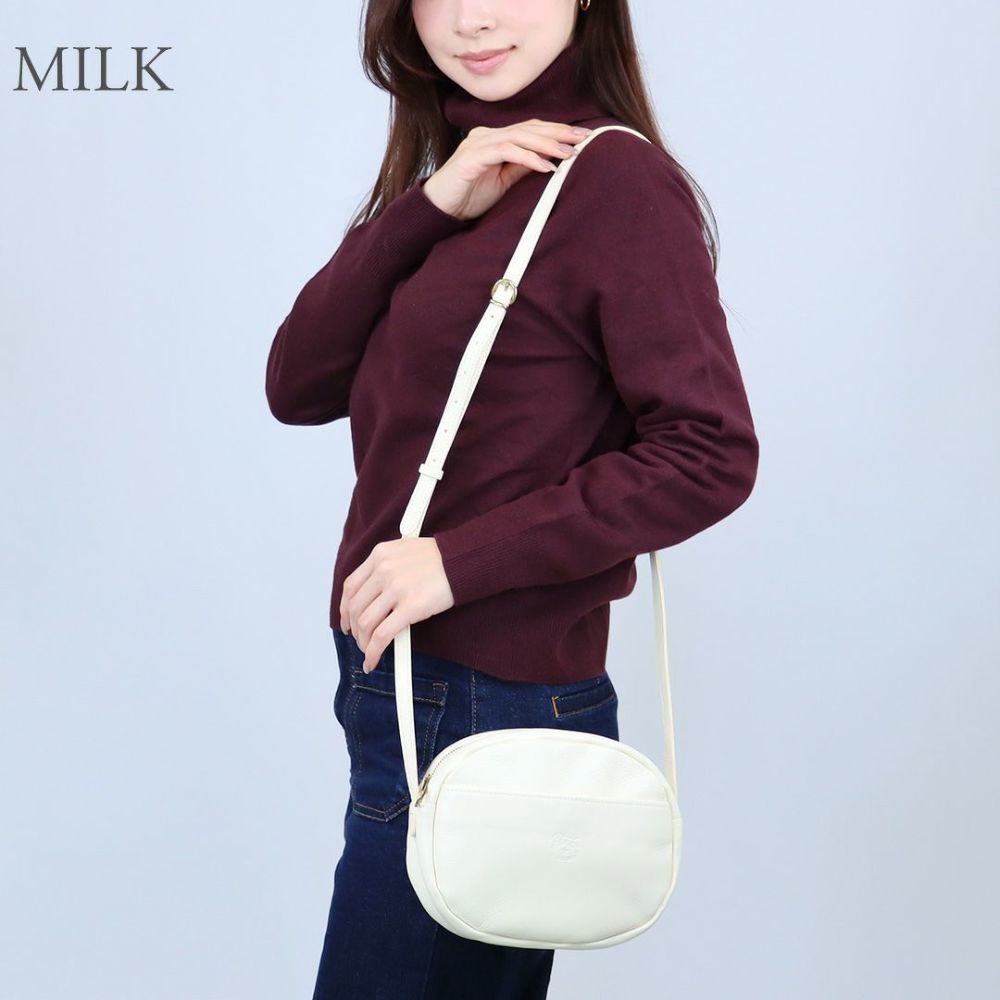 イルビゾンテ IL BISONTE ショルダーバッグ クロスボディ BCR297 PV0001