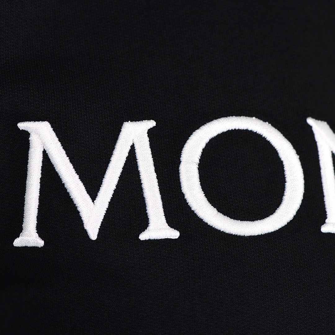 モンクレール MONCLER トレーナー パーカー スウェット フーディ ロゴ 8G000 19 89A1K 999 ブラック