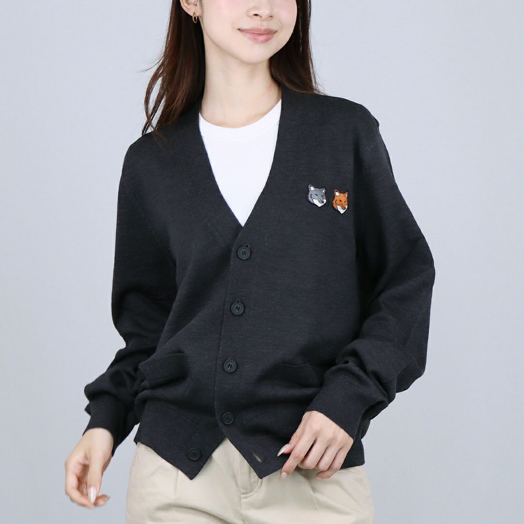 メゾンキツネ MAISON KITSUNE レディース カーディガン ダブル ボールド フォックスヘッド パッチ レギュラー OM051CFKT1036