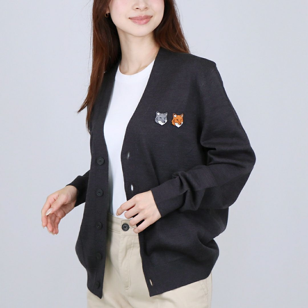 メゾンキツネ MAISON KITSUNE レディース カーディガン ダブル ボールド フォックスヘッド パッチ レギュラー OM051CFKT1036
