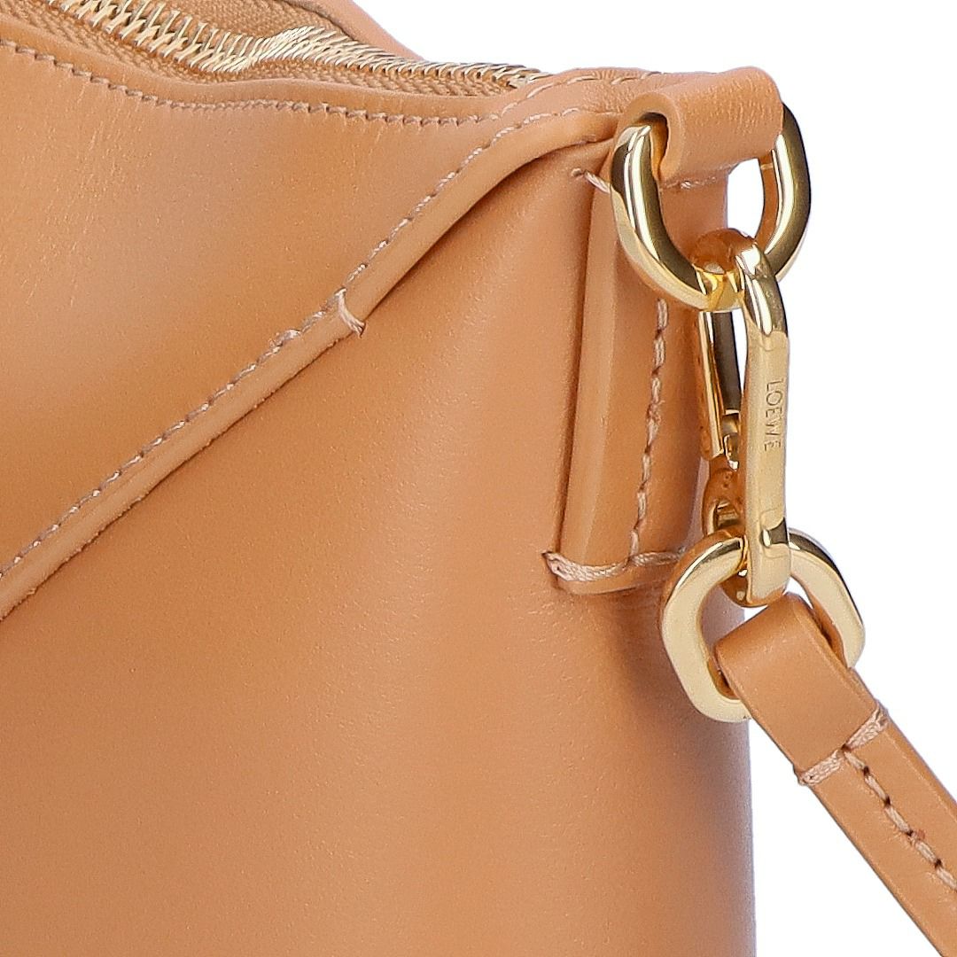 ロエベ LOEWE ショルダーバッグ クラッチバッグ パズルフォルド ポーチ C510PT1X01 2586 WARM DESERT【お取り寄せ】