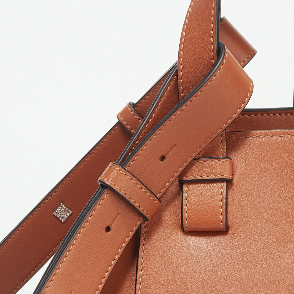 ロエベ LOEWE ハンドバッグ ショルダーバッグ ハンモックバッグ スモール 387.30.S35-2530 タン