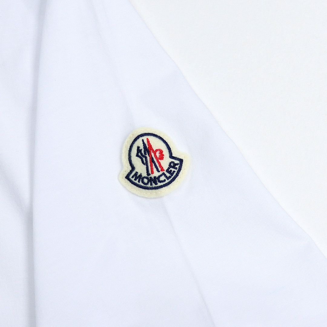 モンクレール MONCLER メンズ 半袖 Tシャツ 8C00058 89A17 クルーネック ロゴ