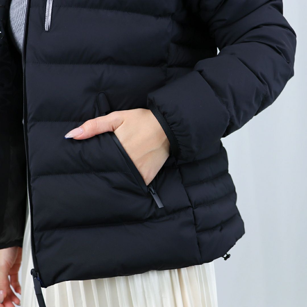 モンクレール MONCLER レディース ダウンジャケット フーディ HERBE 1A000 93 53132