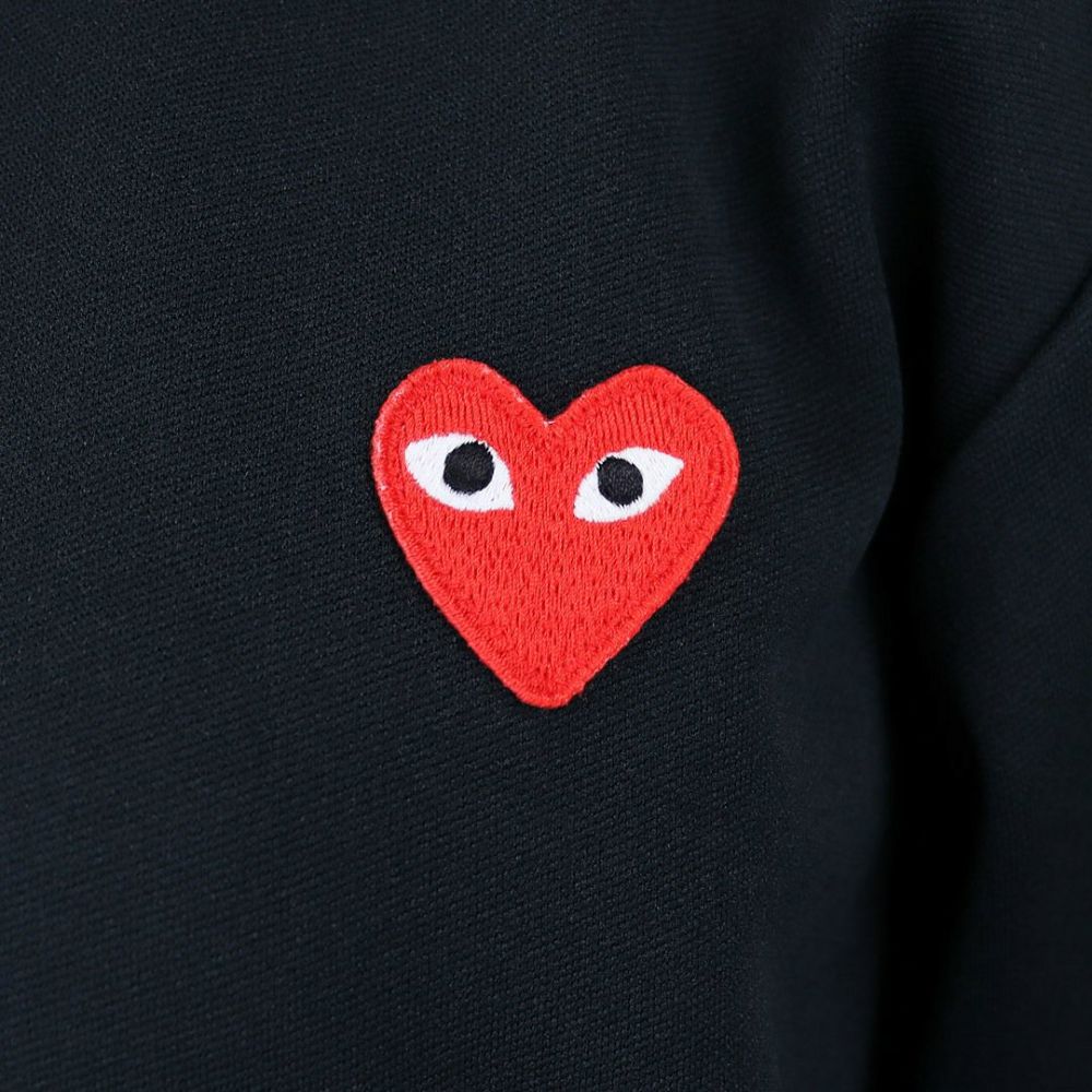 コムデギャルソン COMME DES GARCONS ユニセックス パーカー フーディ スウェット プルオーバー PLAY プレイ T174 SWEATSHIRT RED EMBLEM