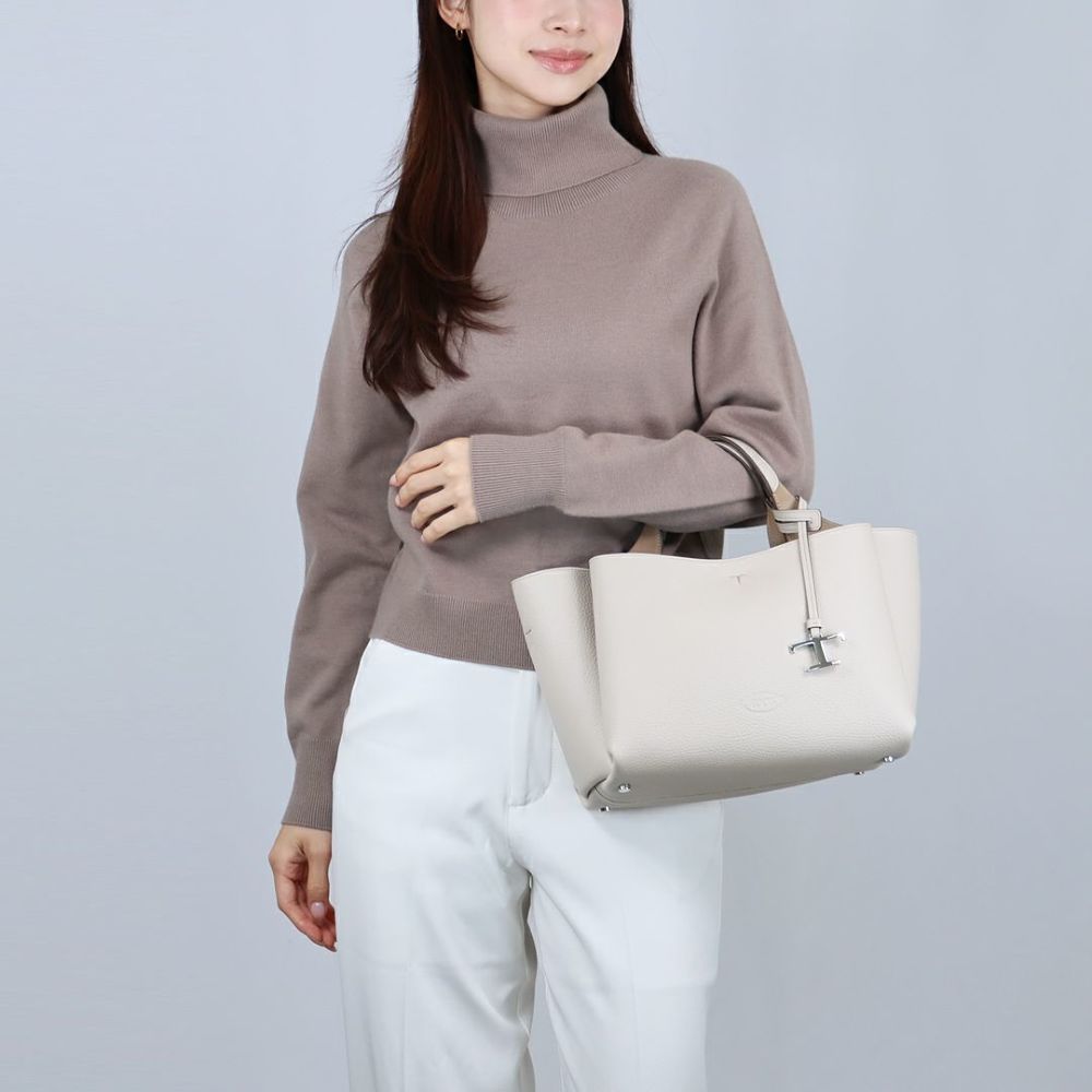 トッズ TODS 2WAYバッグ Tタイムレス XBWAPAFL100 QRI 9022 IVORY レザー バッグ ミニ