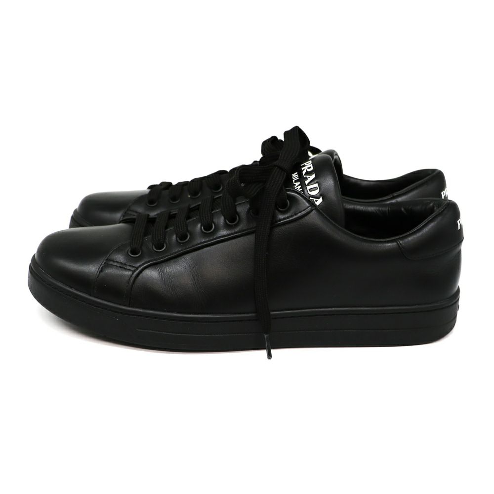 【リユース品】 プラダ PRADA 靴 スニーカー レザー スニーカー ブラック 【お取り寄せ】