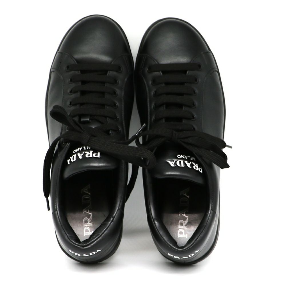 【リユース品】 プラダ PRADA 靴 スニーカー レザー スニーカー ブラック 【お取り寄せ】