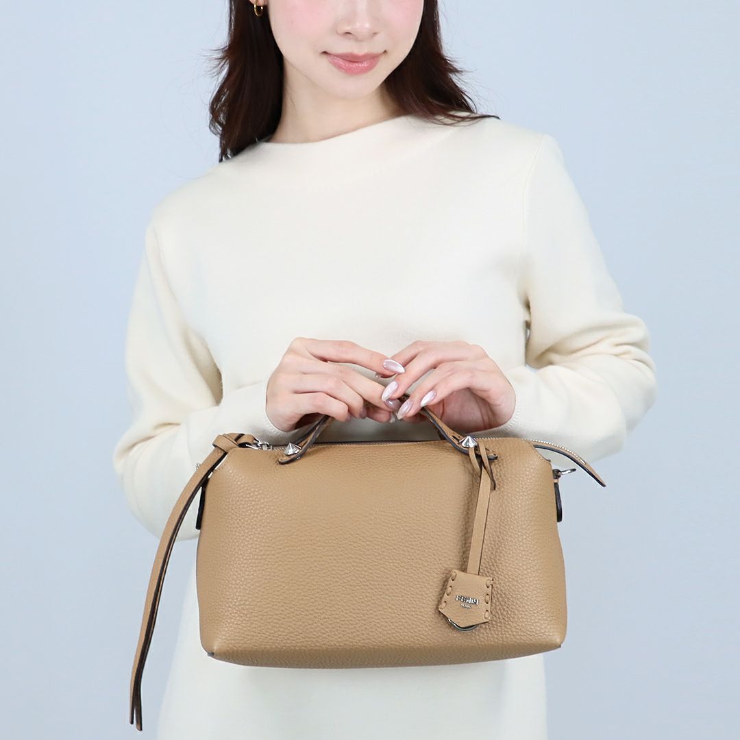 フェンディ FENDI 2WAYバッグ バイ ザ ウェイ セレリア ミディアム 8BL155 ASU2-F0EMR CAPPUCCINO+PALLADIO 192目の手縫いステッチ入り