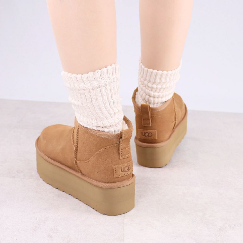 アグ UGG レディース 靴 ブーツ 厚底ブーツ ショートブーツ ムートンブーツ CLASSIC ULTRA MINI PLATFORM 1135092