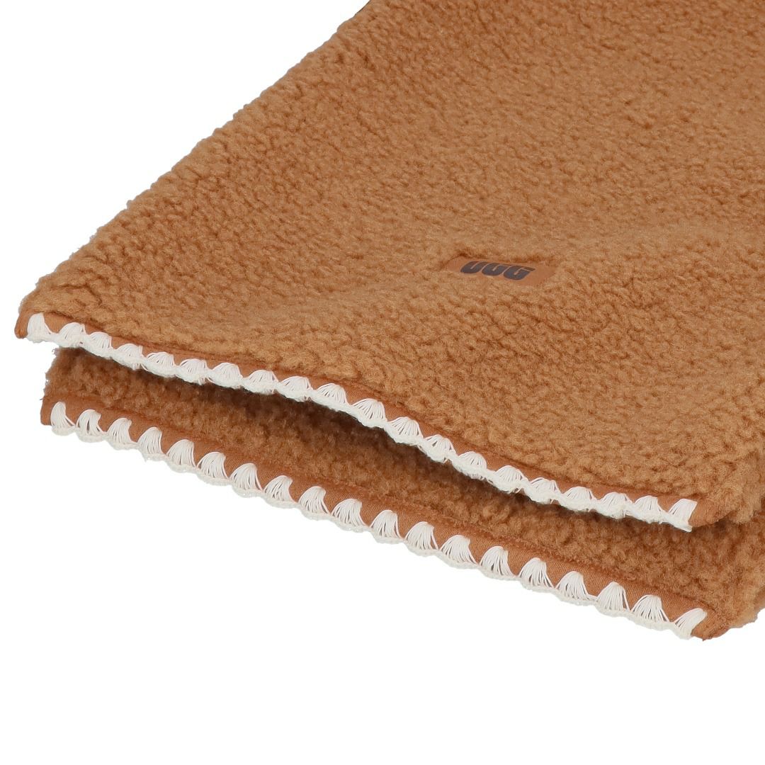 アグ UGG マフラー ロゴ UGG FLUFF SCALLOPED SCARF 101021