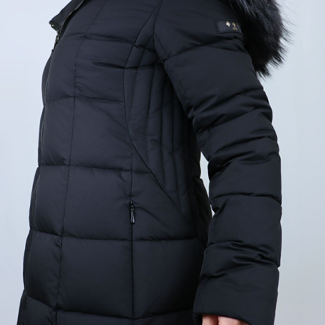 タトラス TATRAS レディース ロングダウン ダウンジャケット ファー ブロックステッチ ジップアップ フーディ― GANO ガノ LJXA0016013588 BLACK