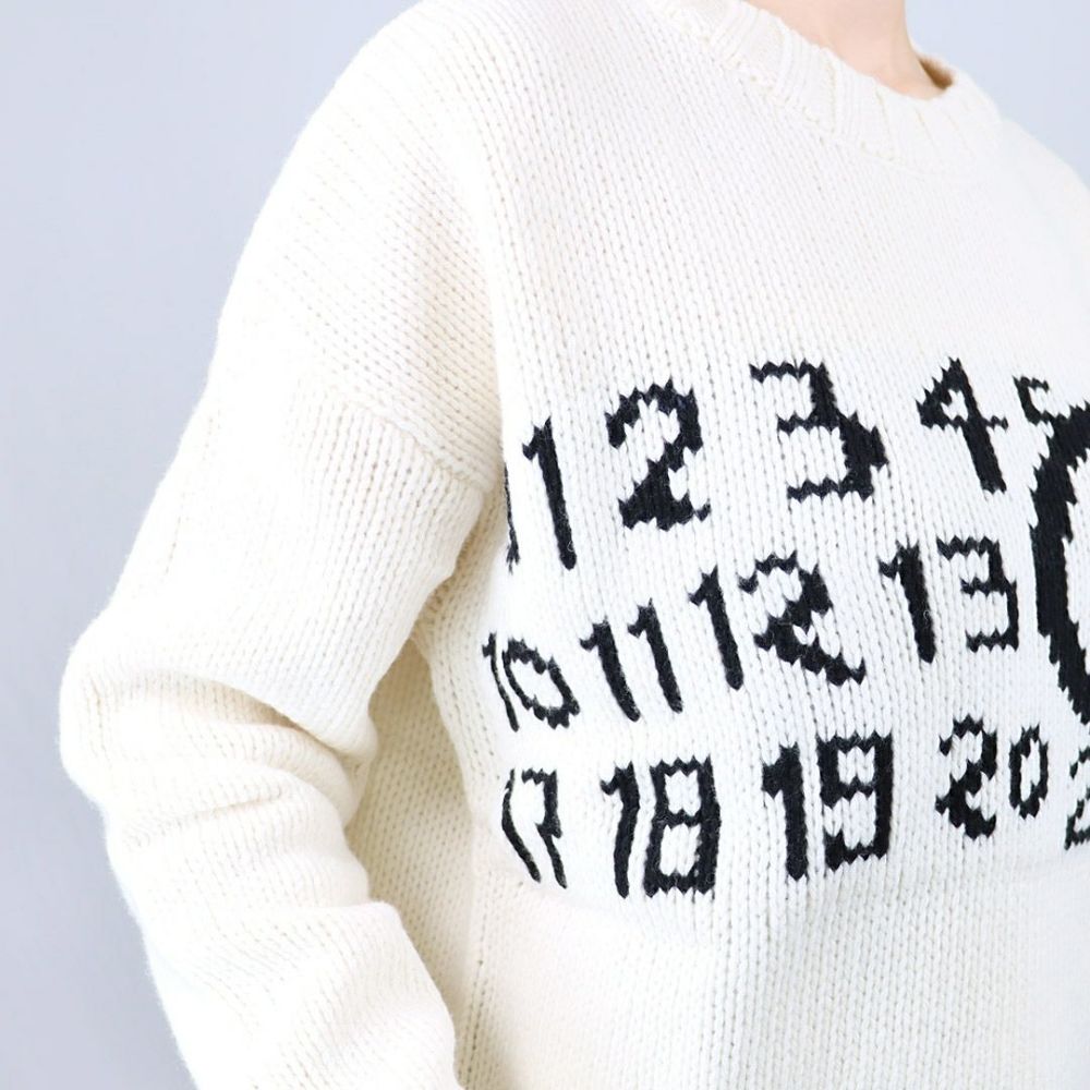 エムエムシックス メゾンマルジェラ MM6 MAISON MARGIELA キッズセーター レディースセーター ロゴニット MM6K49U-M60882