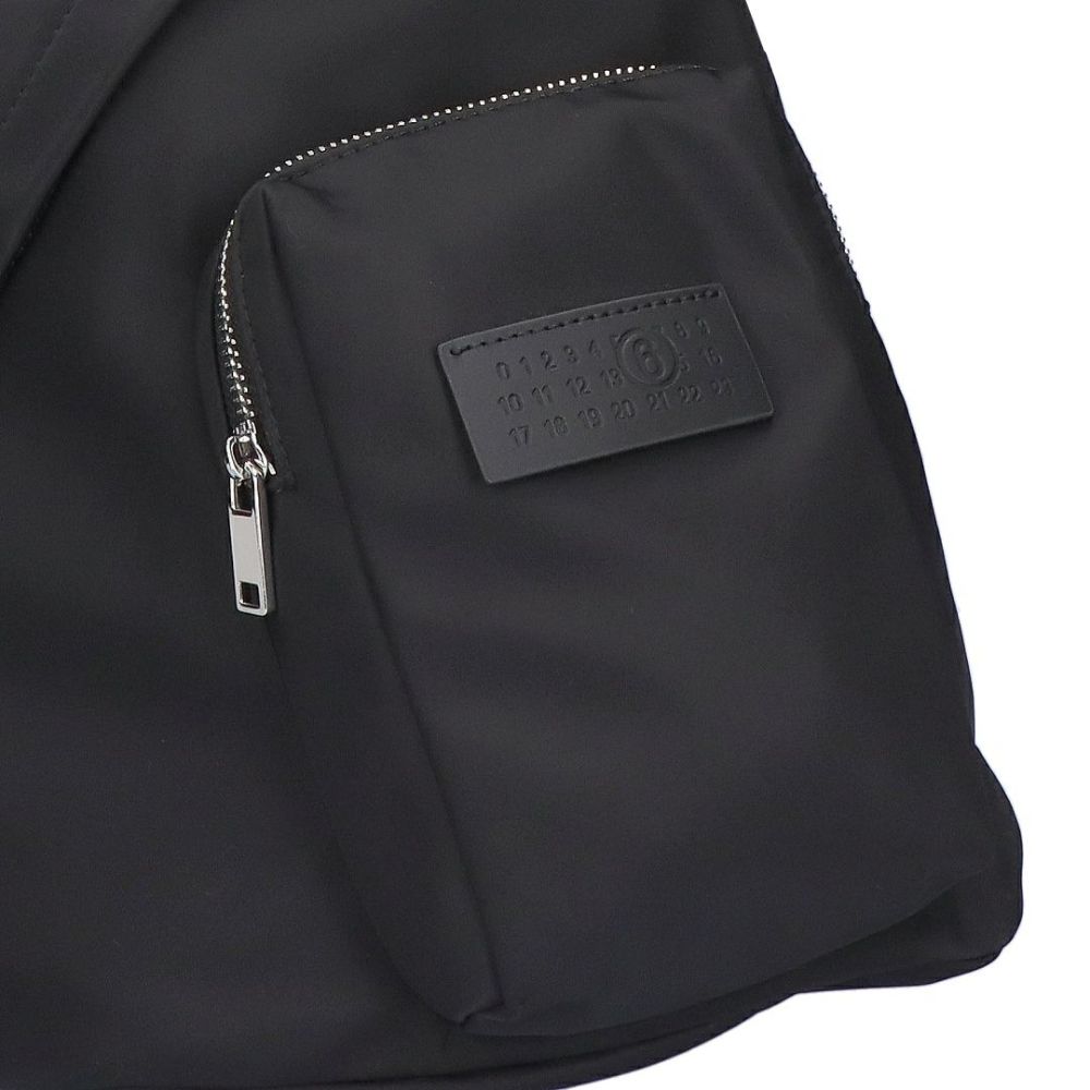 エムエムシックス メゾンマルジェラ MM6 MAISON MARGIELA ショルダーバッグ ボディバッグ クロスボディ ポケットナイロンスリングバッグ ジャパニーズ SB5WG0019P8504 T8013 BLACK