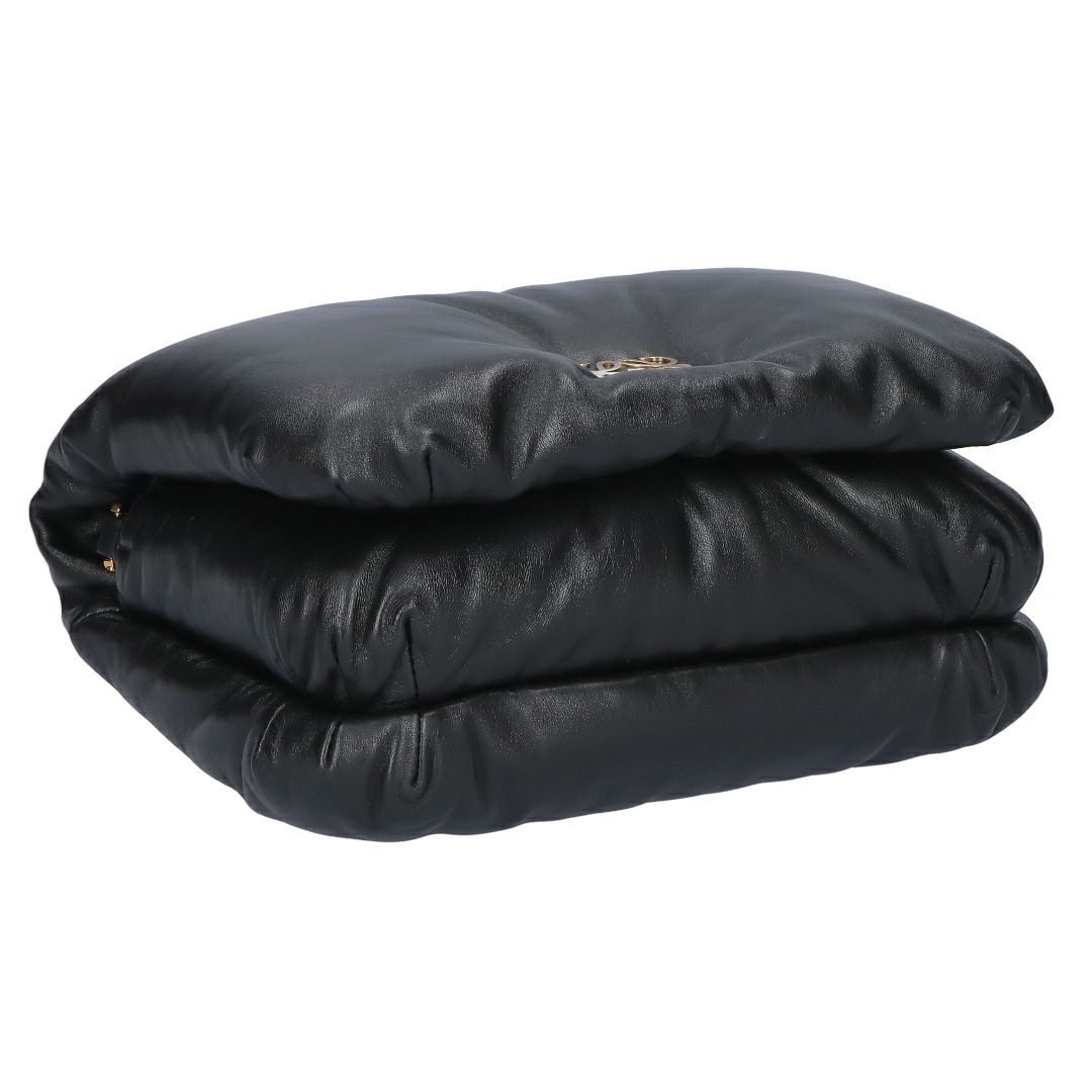 ロエベ LOEWE ショルダーバッグ パファーゴヤ AP40P41X01 1100 BLACK 【お取り寄せ】