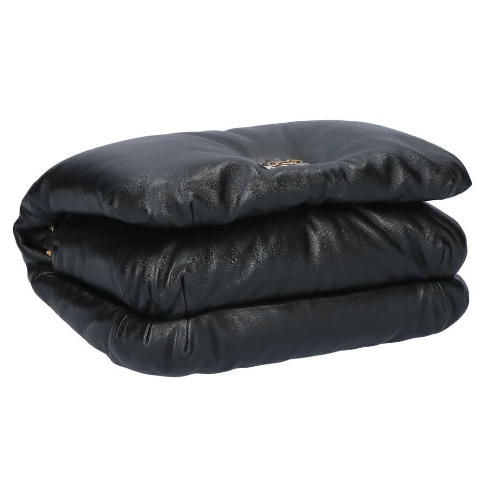 ロエベ LOEWE ショルダーバッグ パファーゴヤ AP40P41X01 1100 BLACK 【お取り寄せ】