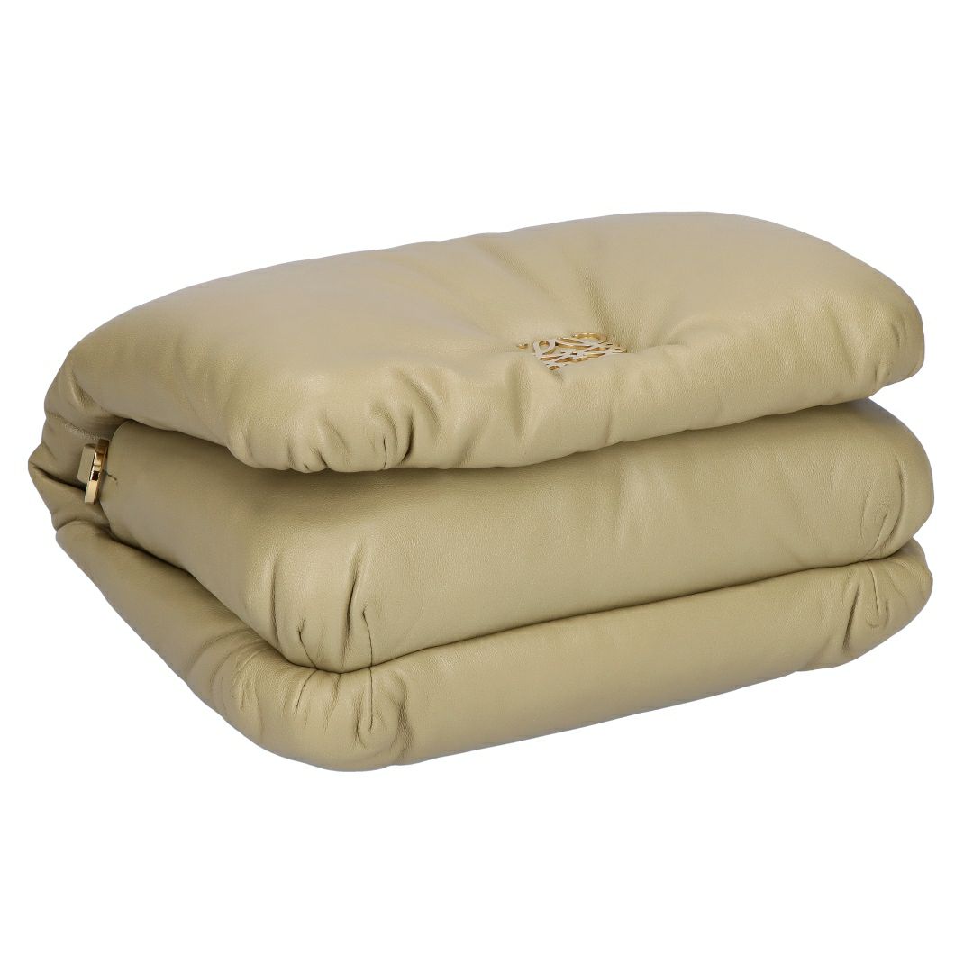 ロエベ LOEWE ショルダーバッグ パファーゴヤ AP40P41X01 9584 CLAY GREEN 【お取り寄せ】